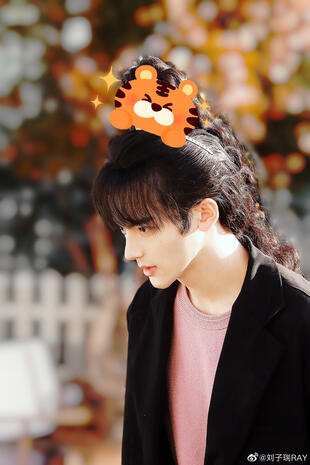 刘子瑞RAY (LZR Weibo Update)