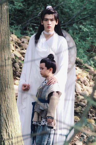 提灯丨翟潇闻0528 (With Xie Lian)