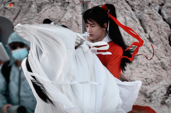 三千花灯落滿城