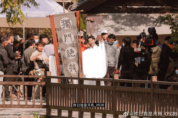 昨日我是月亮_0528